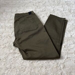 Vince Women's Size 30 Green Military Rolled Trouser Pants
